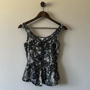 EUC KIRRA HOOK AND EYE CLOSURE LACE PRINT CORSET STYLE PEPLUM TANK SIZE MED